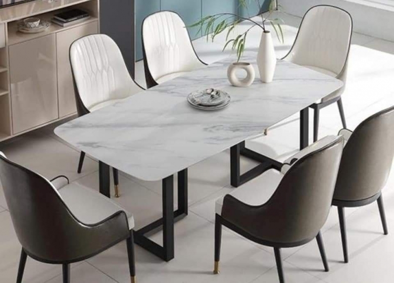 Bàn Ăn Sang Trọng 20